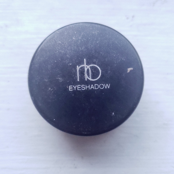 NB Mineral Eyeshadow - Elegant (White Shimmer) - Picture 2 of 3